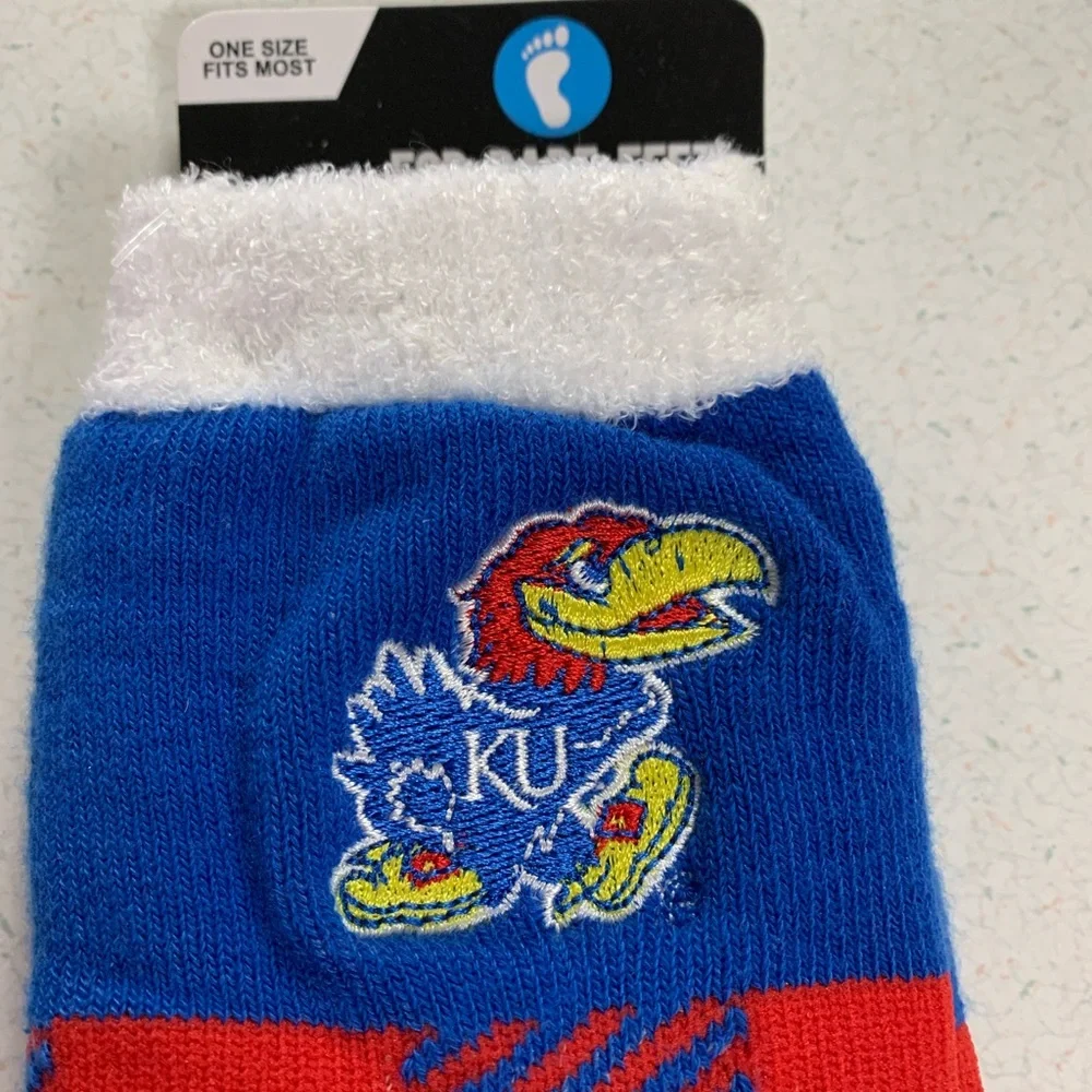 KU Slipper Socks Kansas Jayhawks Warm Insulated For Bare Feet NWT Embroidered